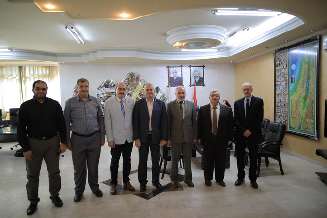 وفد من الجامعة الإسلامية يزور جامعة الأزهر ويقدم التهاني للرئيس الجديد ومجلسه