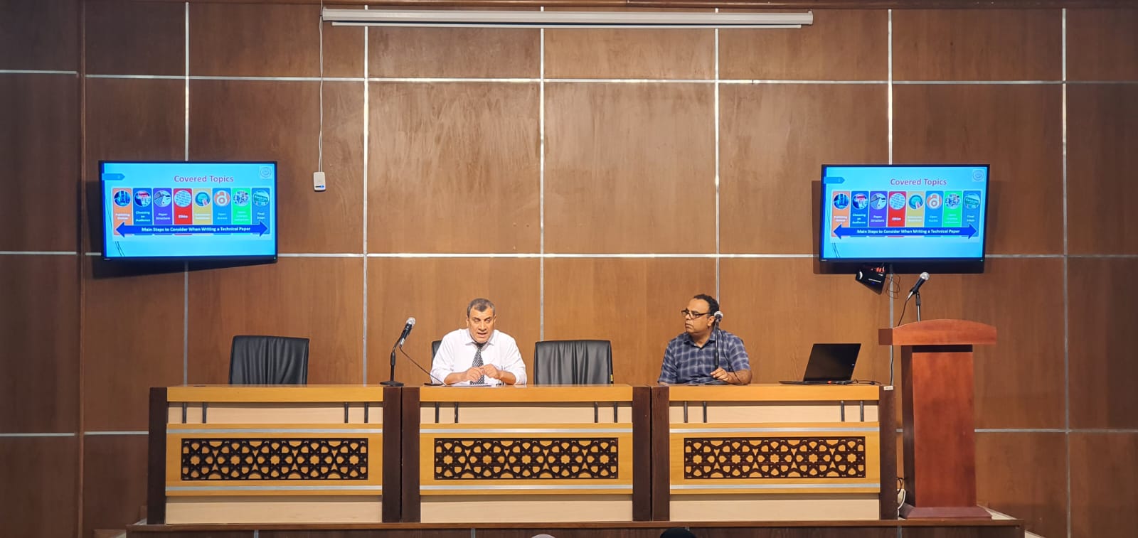 انعقاد اللقاء العلمي “مهارات النشر في المجلات العلمية الدولية” بمستشفى الصداقة التركي الفلسطيني