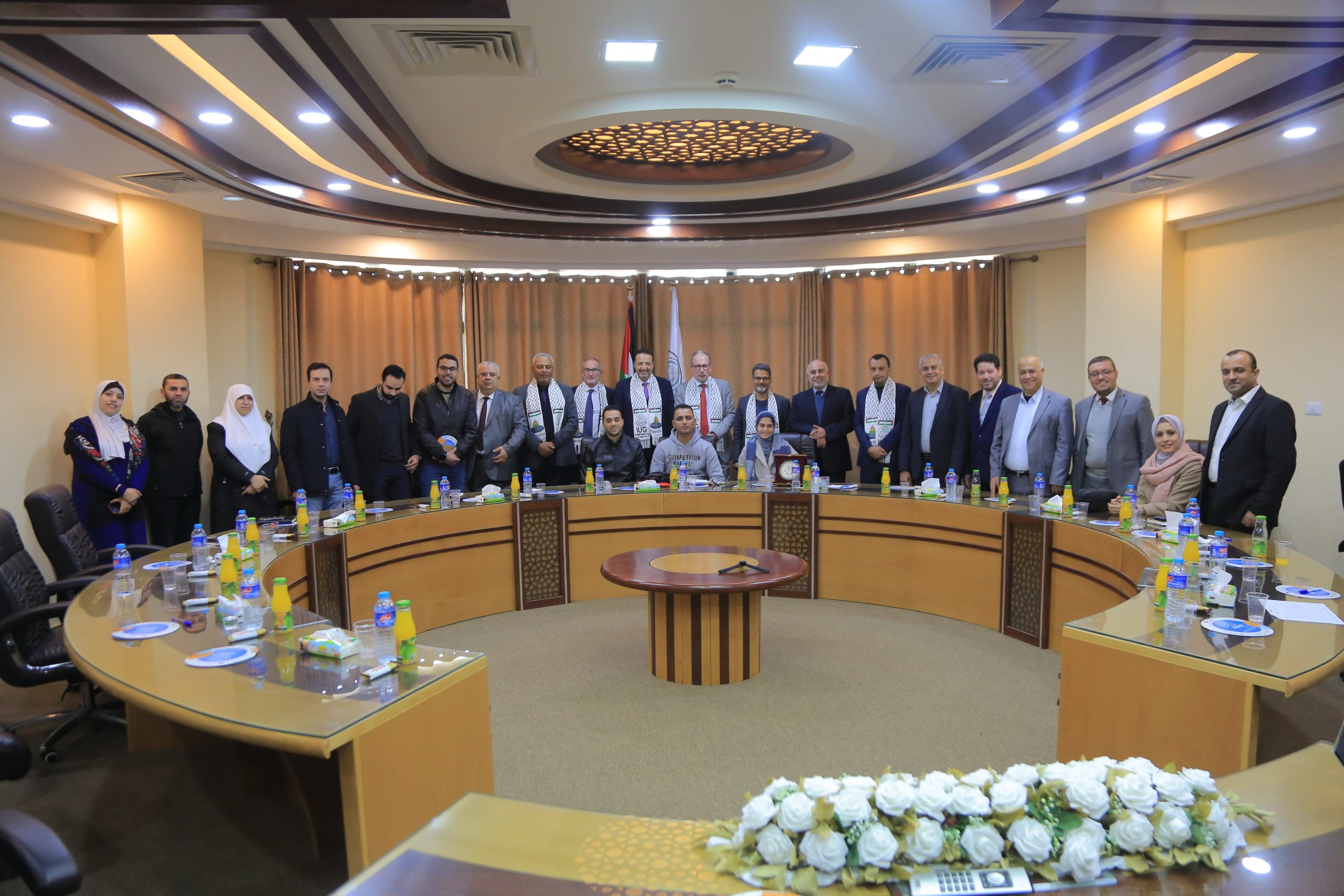 وفد من الاتحاد الأوروبي ومدير مكتب اراسموس بلس يزور الجامعة الإسلامية