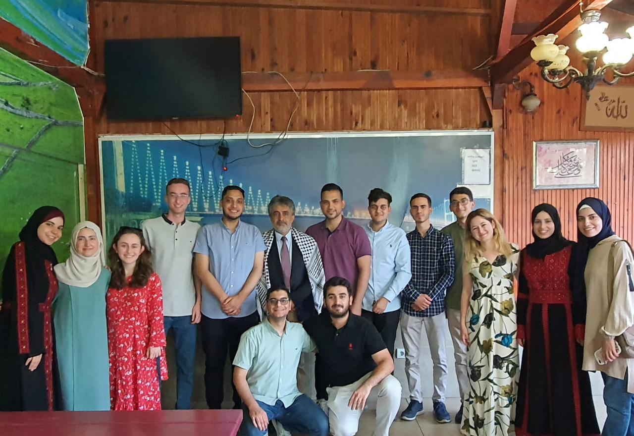 Gaza Future Doctors in International University Hospitals