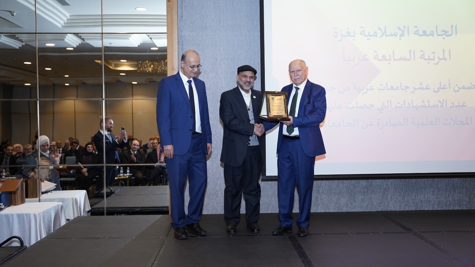 تكريم مجلات الجامعة الإسلامية الحاصلة على مراكز متقدمة في التقرير السنوي لمعامل التأثير والاستشهادات المرجعية للمجلاّت العلميّة العربيّة